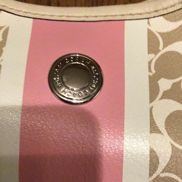 COACH CHELSEA SIGNATURE BEIGE PINK STRIPE LEATHER TRIM CROSSBODY SHOULDER BAG - Picture 3 of 12